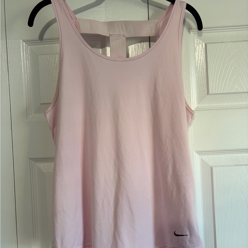 🎉HP🎉 Nike Dri-FIT Light Pink Workout Loose T Back Strap Top